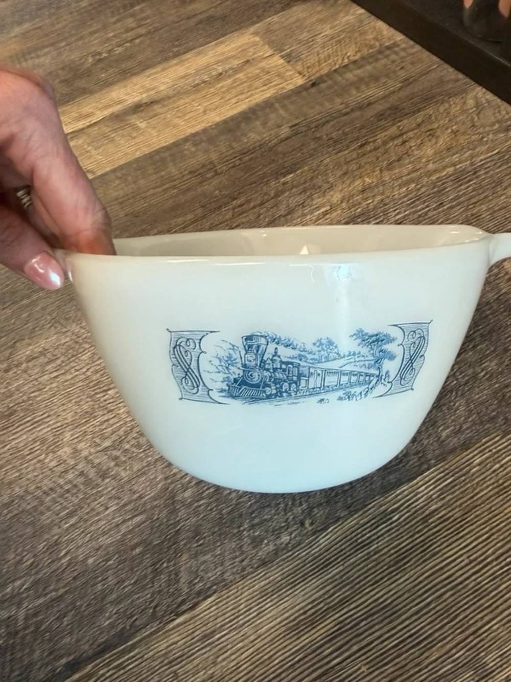 Classic White Ceramic Serving Bowl with Blue Train Illustration